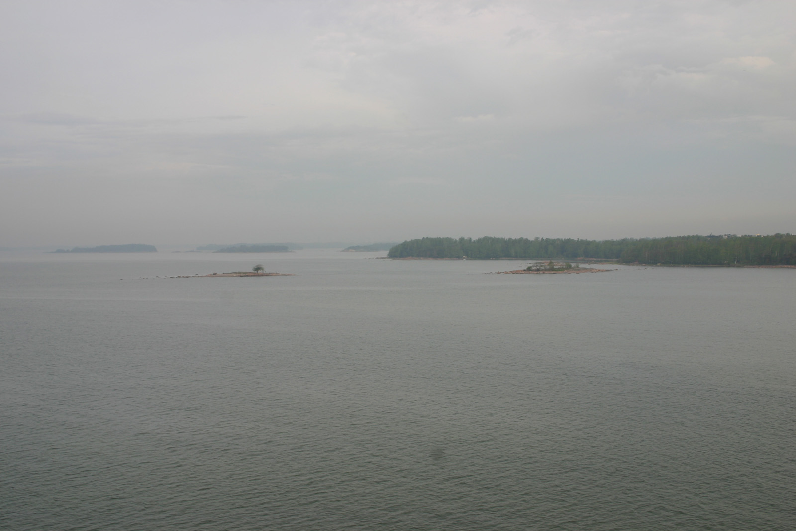 Foggy view on the bay as we depart Helsinki..