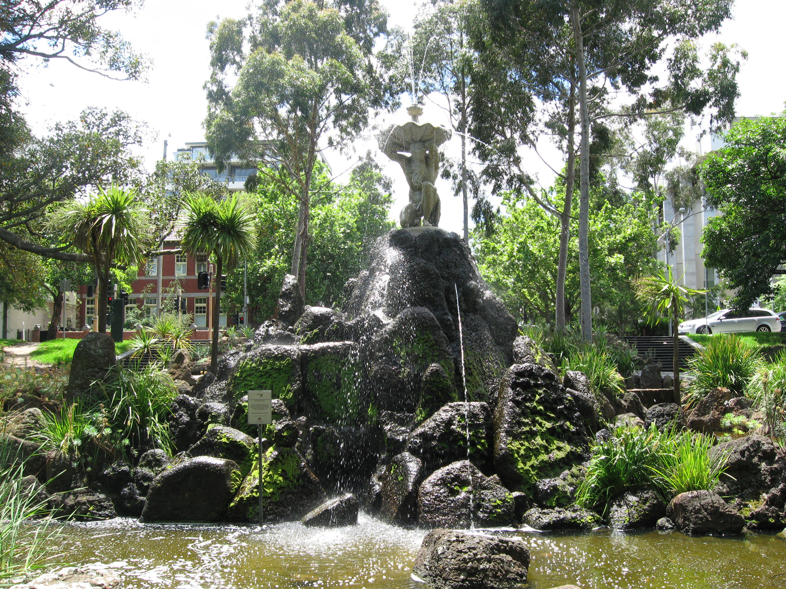 Fitzroy Gardens Fountain (2)